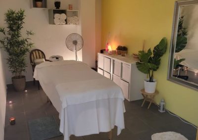 Cabine de soins esthétiques et pour les massages